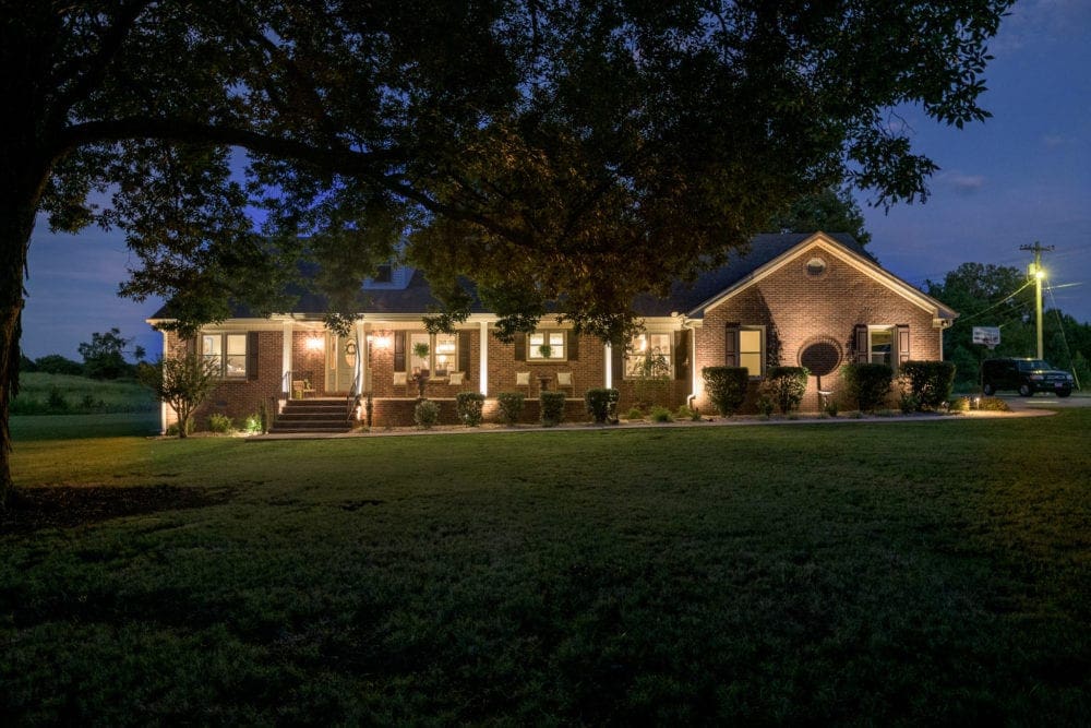1995 S Cannon Blvd Shelbyville TN Real Estate Night-time front